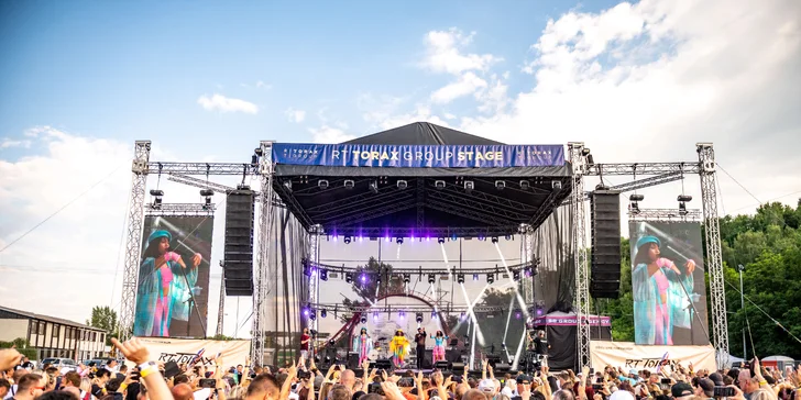 Vstupenka na Oldies festival: mega pařba pod širým nebem a hity 90. let