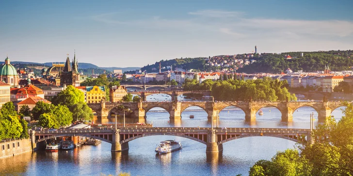 Pohoda v centru Prahy pro pár: moderní studio s vybavenou kuchyňkou