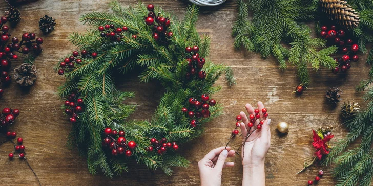 Vánoční workshopy: výroba adventních věnců či dekorace na vánoční stůl