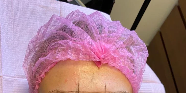 Permanentní make-up obočí pudrovou metodou