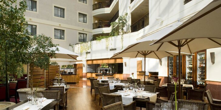 Pobyt v nádherném 5* hotelu Sheraton Grand Krakow: snídaně či polopenze a neomezený wellness