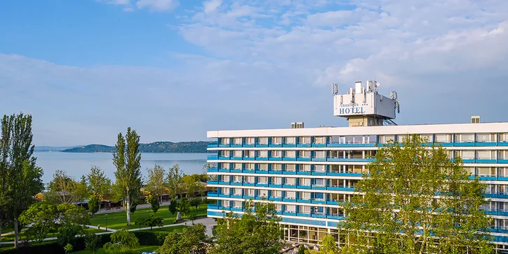 Parádní pobyt v Maďarsku: ubytování s polopenzí, neomezený wellness, možnost 1 noci zdarma