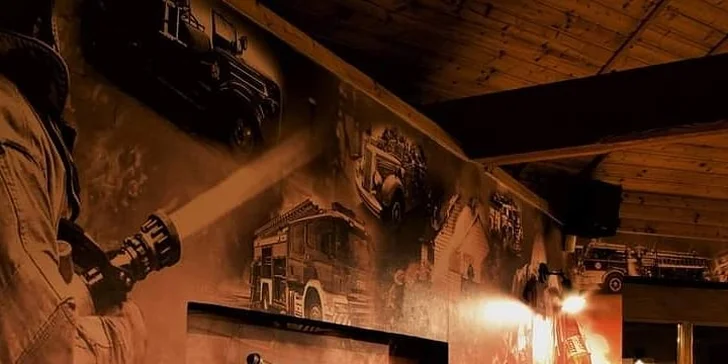 Klasický nebo dvojitý burger i s hranolky a omáčkou pro 1 či 2 osoby