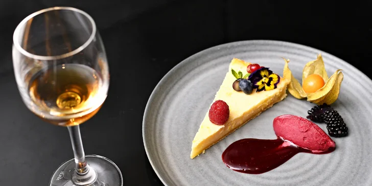 Jídlo připravené před vašimi zraky: 4chodové menu, vinné párování a nealko