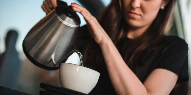Kávový workshop pro začátečníky: různé přípravy kávy i ukázka latte artu