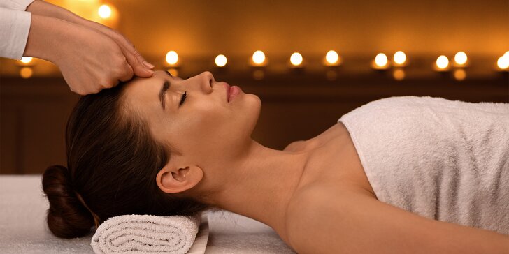 Dárkové masážní balíčky: masáž v délce 60, 90 nebo 120 minut, relaxační čaj i prohřátí těla