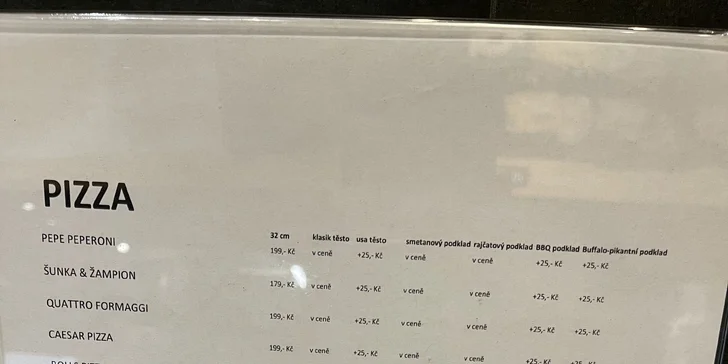 Americká pizza k odnosu s sebou dle výběru pro 1–2 osoby