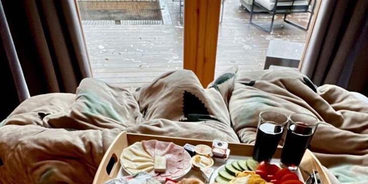 Skvělý odpočinek v Lakehouse Amálka: snídaně v piknikovém koši a neomezené prohřívání v sauně či vaně s horkou vodou