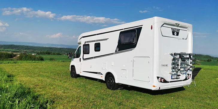 Pronájem plně vybaveného obytného vozu Etrusco T 7400 SBC na 2 až 7 dní