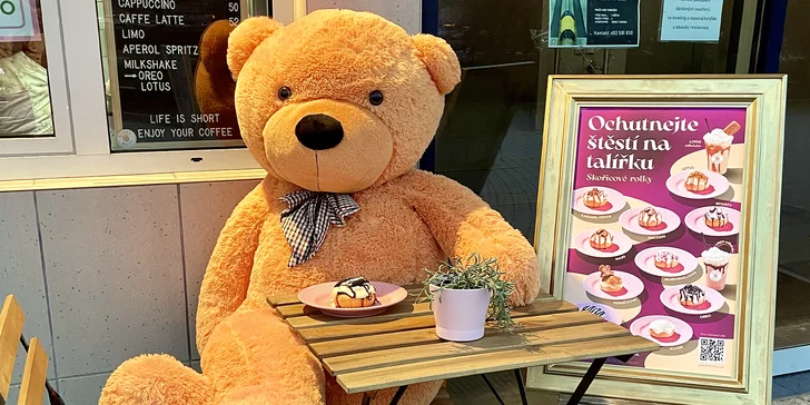 Nadýchané skořicové rolky a káva k tomu pro 1 nebo 2 osoby