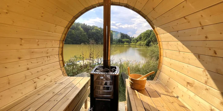 Glamping: vymazlené iglú u Prachovských skal, neomezený relax ve wellness i snídaňový koš