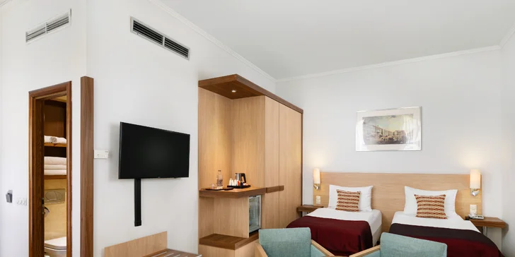 Vyrazte objevovat Budapešť: skvělý 4* hotel v historickém centru se snídaní