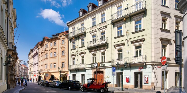 Objevte kouzlo Prahy: luxusní studia s kuchyňkou pro 2–4 osoby