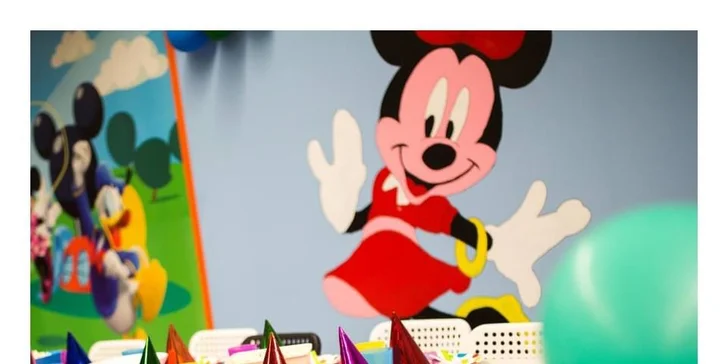 Vstupné do dětského koutku Mickey pro dítě vč. doprovodu