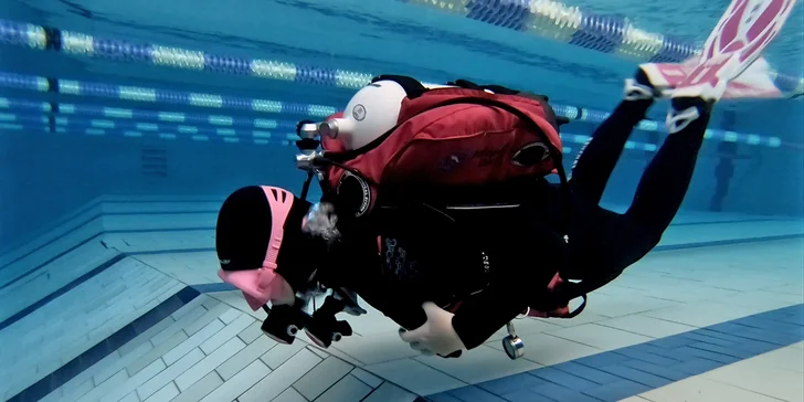 Pod hladinou jako doma: úvod k freedivingu i scubadivingu pro začátečníky