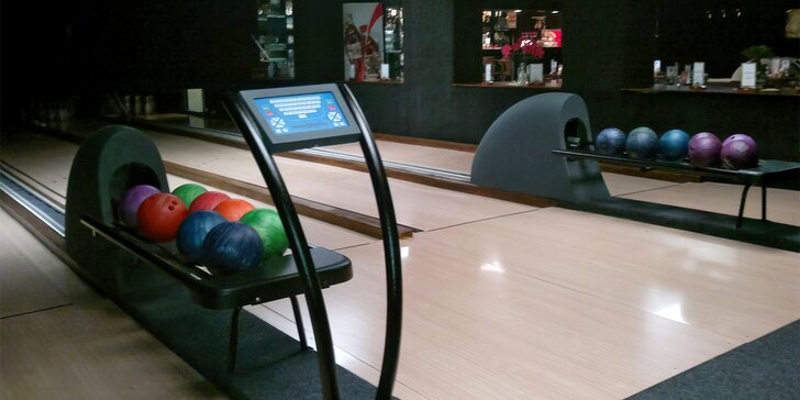 Tohle bude mít koule: pronájem bowlingové dráhy na 60 minut až pro 6 hráčů