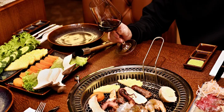 Luxusní degustační menu na gril: japonské hovězí Wagyu, krevety i chobotnice a lahev vína