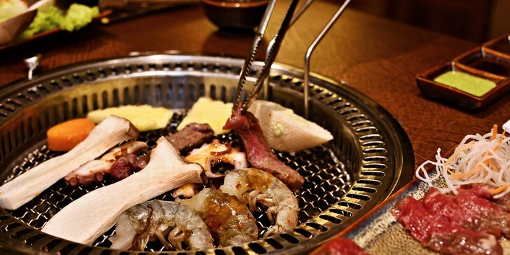 Luxusní degustační menu na gril: japonské hovězí Wagyu, krevety i chobotnice a lahev vína