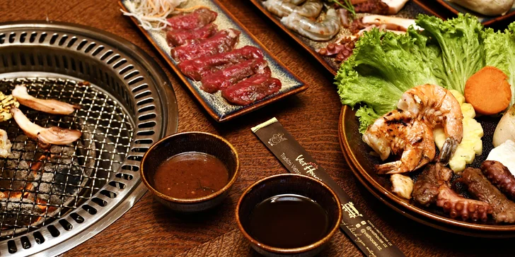 Luxusní degustační menu na gril: japonské hovězí Wagyu, krevety i chobotnice a lahev vína