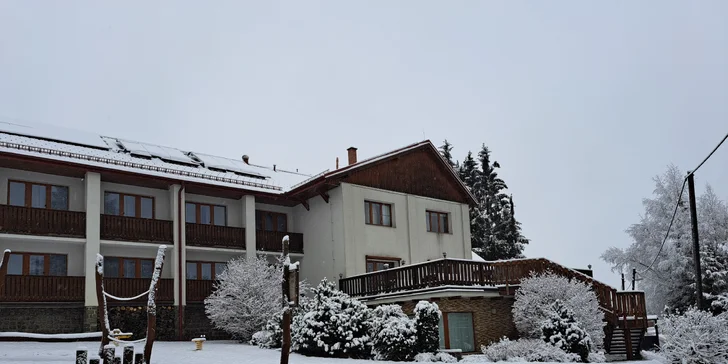 Pohoda u Žďáru nad Sázavou pro pár i rodinu: wellness, snídaně i láhev vína