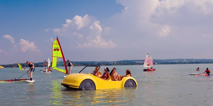 Dovolená u Balatonu: 4* hotel přímo u pláže, tobogán, bazény i wellness a polopenze