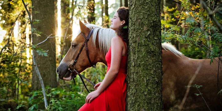 Profesionální a přátelské focení v ateliéru nebo exteriéru až pro 5 osob