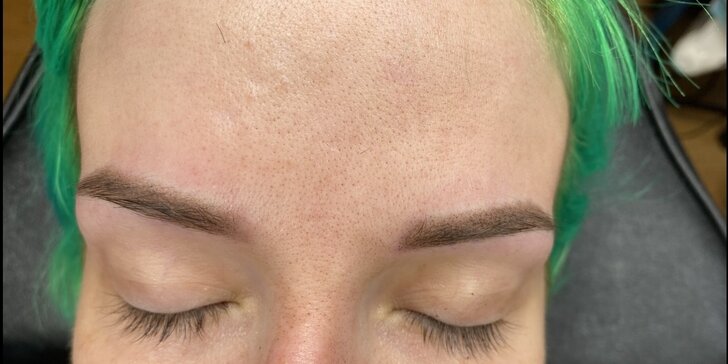Permanentní make-up stínovou metodou: obočí či rty v Kolovratech