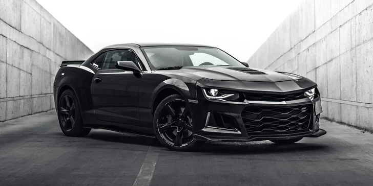 15–50 min. za volantem fára dle výběru i dechberoucí profi svezení s instruktorem: Dodge, Camaro, Mustang