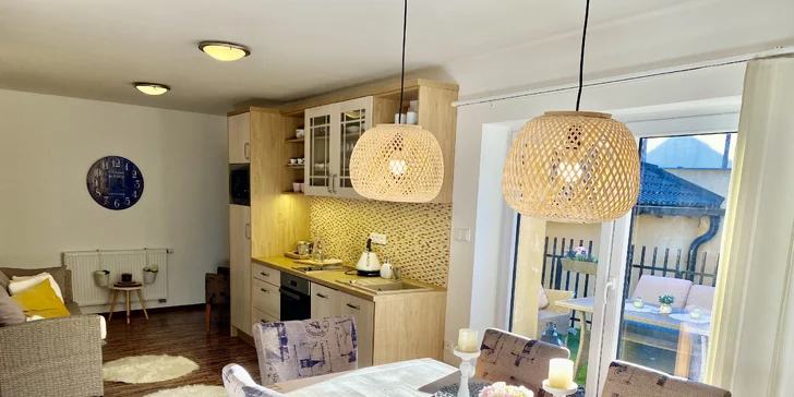 Apartmány v Třeboni pro 4 až 7 osob: u rybníka Svět a lázní Aurora