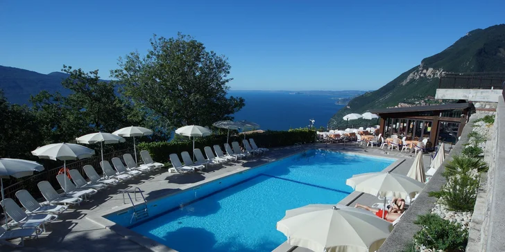 Dovolená u Lago di Garda: hotel v Tignale, polopenze, wellness a degustace vín ve vinařství