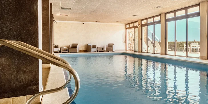 Dovolená u Lago di Garda: hotel v Tignale, polopenze, wellness a degustace vín ve vinařství