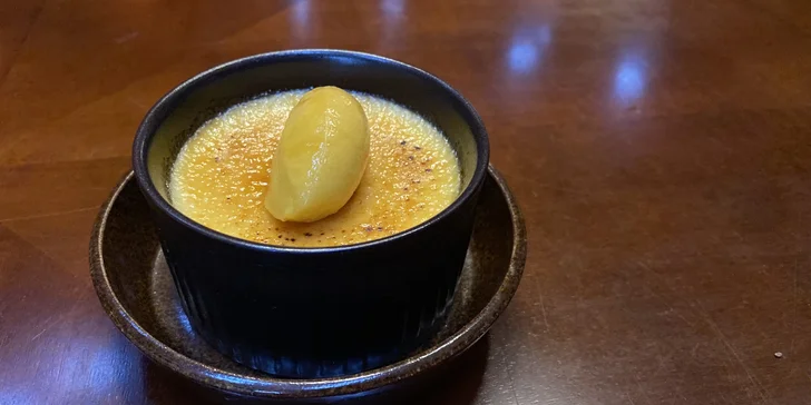 Degustační tříchodové menu pro 2 osoby s výhledem na golfové hřiště
