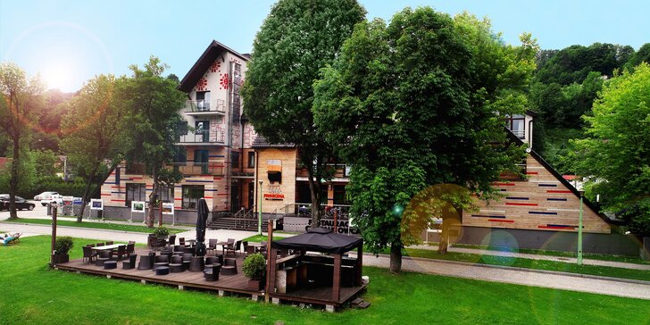 Pobyt s jídlem i neomezeným wellness v lázeňském městečku v polských Karpatech