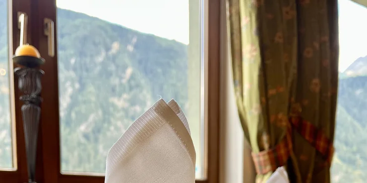 Dovolená v rakouských Alpách až pro 4 osoby: středisko Mayrhofen, snídaně a saunový svět