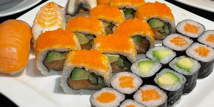 Bohaté sushi sety: maki, nigiri, california rolls a k tomu pho, miso, tom yam či jiná polévka