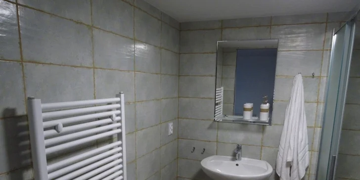 Pohoda v rodinném hotelu na Vysočině: snídaně či polopenze a sauny
