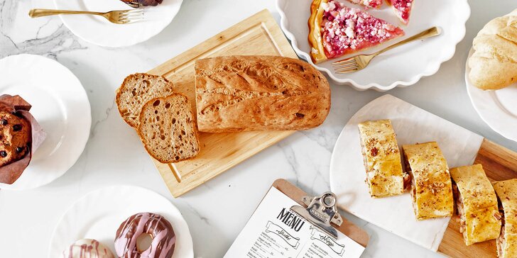 Bezlepková pekárna Babiččina spíž: chléb, bagel, dezert a káva podle výběru