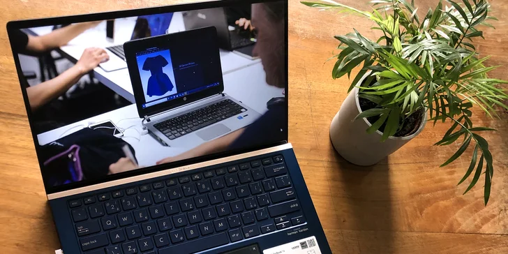 Online kurz Úvod do módního průmyslu: 4 živé přednášky, pro designéry i marketéry atd.