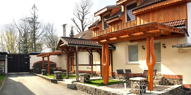 Pobyt v krásných apartmánech nebo chatě ve Vysokých Tatrách pro dva i rodinu