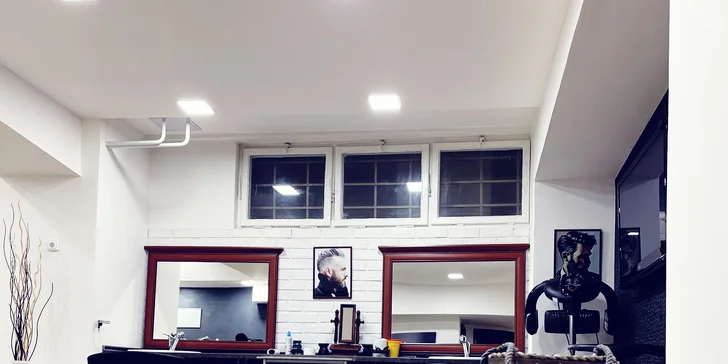 Barber střih a úprava vousů vč. masáže hlavy v salonu kousek od Václaváku