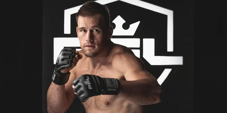 Privátní trénink s bývalým zápasníkem UFC Viktorem Peštou pro jednoho i dva bijce
