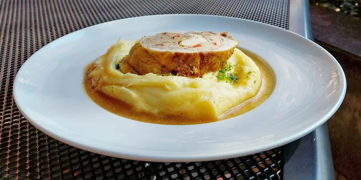 Otevřené vouchery do restaurace Tomášov: platí na veškeré jídlo i nápoje
