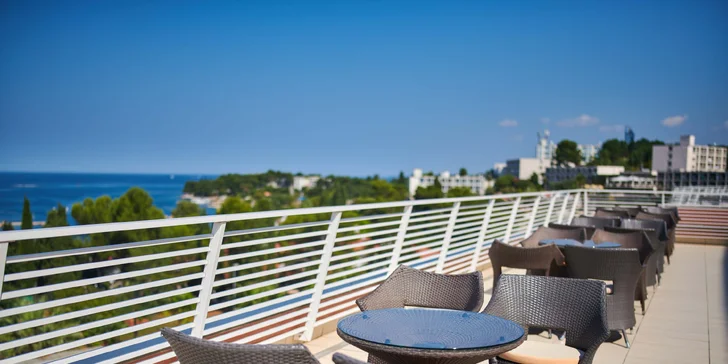 Dovolená v Poreči: 4* hotel 100 metrů od pláže, all inclusive, bazény a animační program