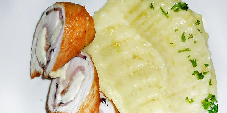 Tříchodové menu pro dva v restauraci Gloria