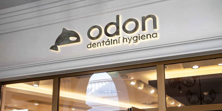 Dentální hygiena pro dospělé včetně pískování a ionizační kartáček jako dárek