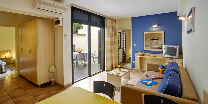 Istrie: 3* apartmány v Poreči kousek od pláže, neomezený wellness i atrakce pro děti