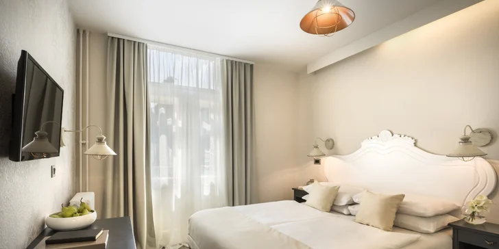 Letní dovolená na Opatijské riviéře: hotel se stravou, pláž, bazén, first minute slevy