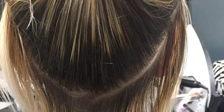 Kadeřnický balíček: střih, barva, ošetření Kérastase, masáž hlavy i styling