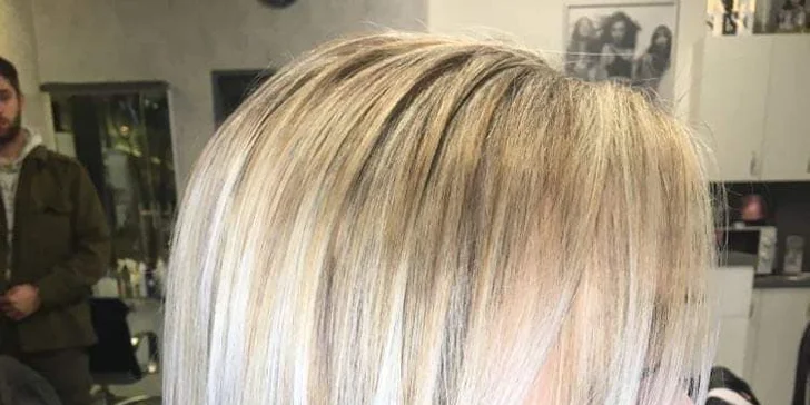 Kadeřnický balíček: střih, barva, ošetření Kérastase, masáž hlavy i styling