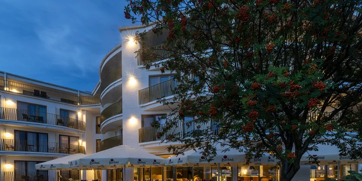 Pobyt se snídaní a neomezeným wellness u Baltu: luxusní hotel pár metrů od moře